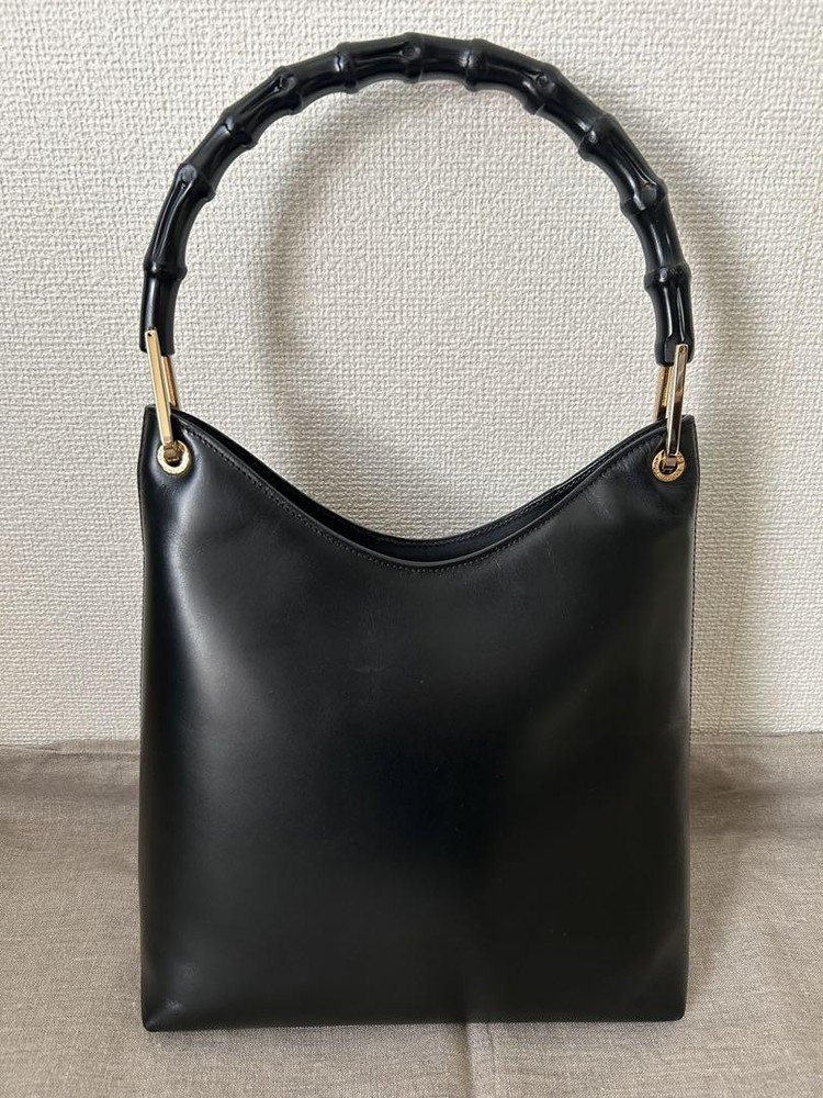 GUCCI Bamboo Shoulder Bag in Excellent Pre-Owned Condition