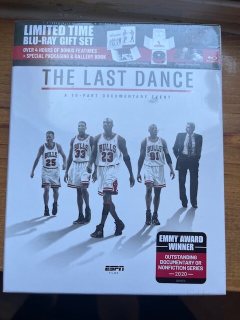The Last Dance: A Ten-Part Documentary Event (Limited Time Blu-ray Gift Set,...-image