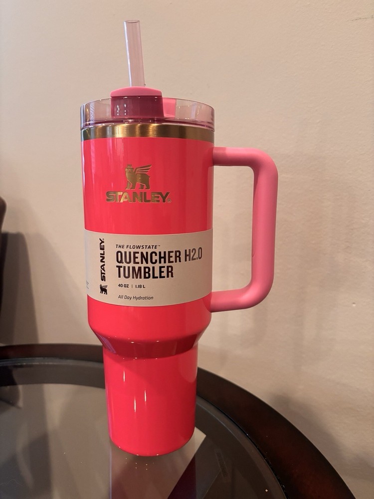 Stanley X Wicked 40 oz Tumbler - Glinda Sparkle Pink