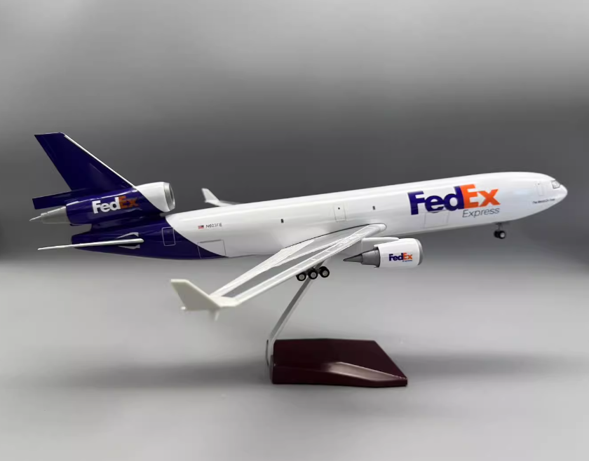 47CM 1:130 FedEx McDonnell Douglas MD-11 Plane Airplane Landing Gear Resin Model