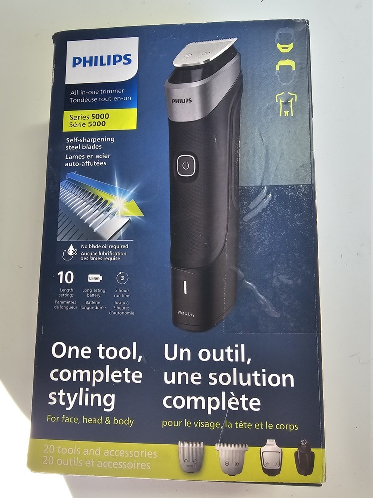 Philips Norelco Multigroom 5000 All-in-One Hair Trimmer MG5910/28