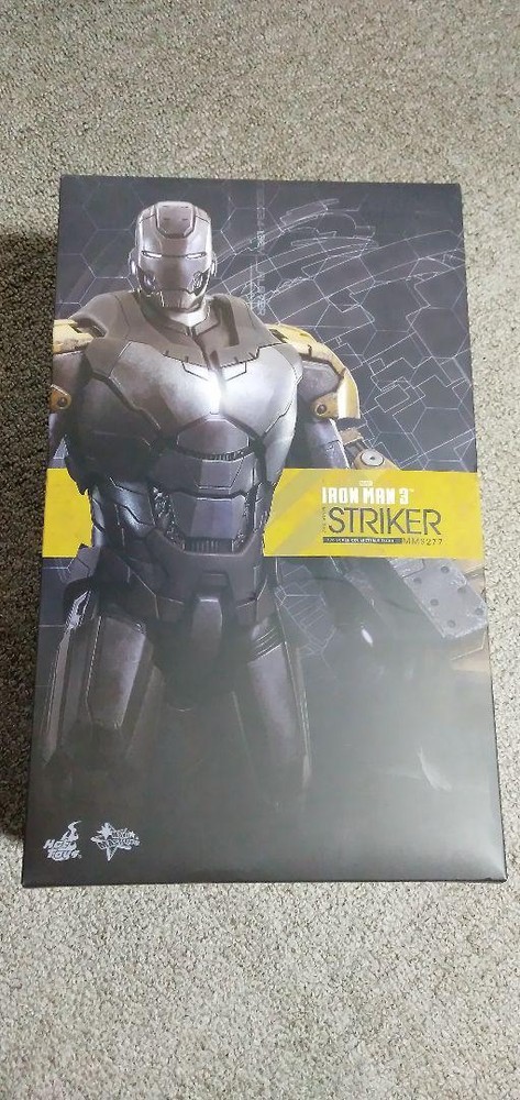 Hot Toys Marvel Iron Man 3 Iron Man Mark 25 Striker MMS277 1/6 Scale Figure JP