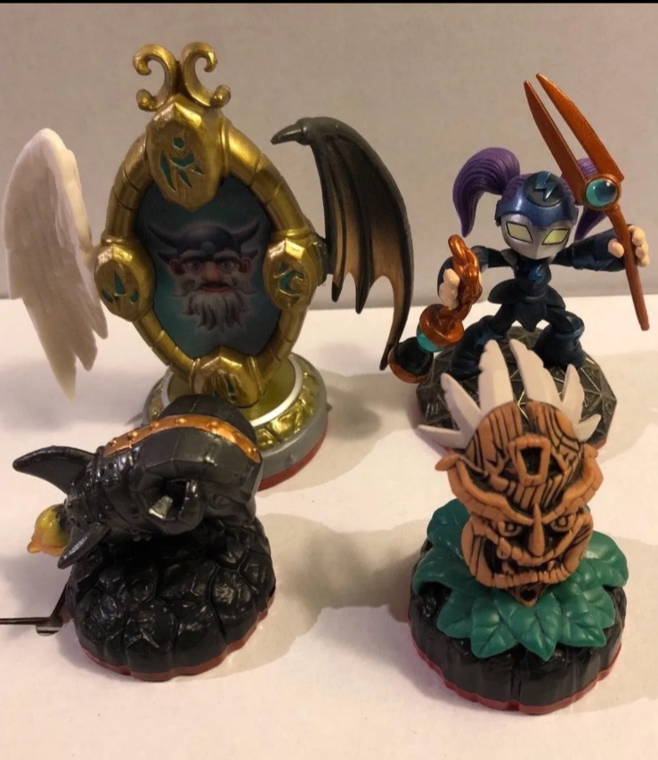 Skylanders Trap Team MIRROR OF MYSTERY ADVENTURE SET 4 PIECES