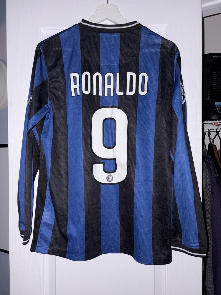 09/10 Inter Milan Finals Jersey R9 Medium