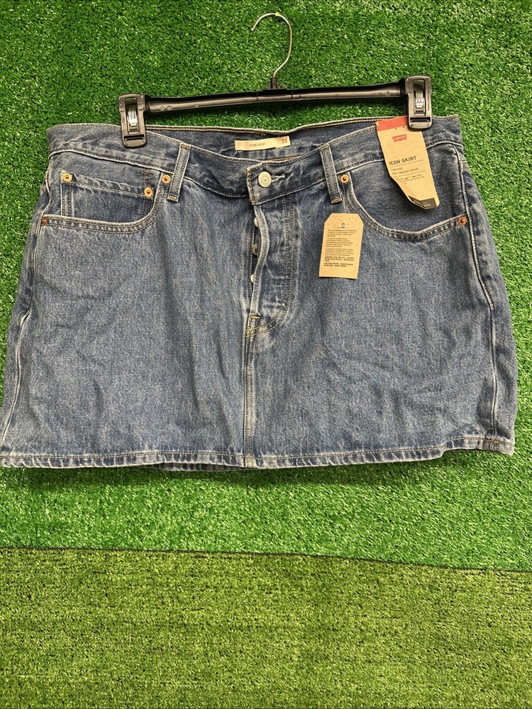 Levi's Women's Icon Cotton Denim Skirt  Size 33