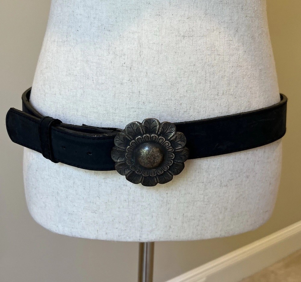 VTG Womens Black Leather Silver Floral Buckle Western Belt Sz L Goth Grunge Boho