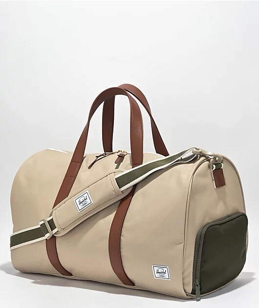 Herschel Supply Co. Novel Twill Beige & Ivy Green Duffle Christmas Travel Bag