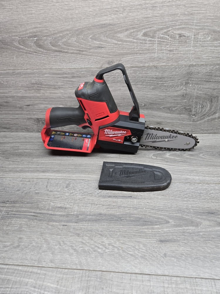 Milwaukee 2527-20 M12 Fuel Hatchet 6