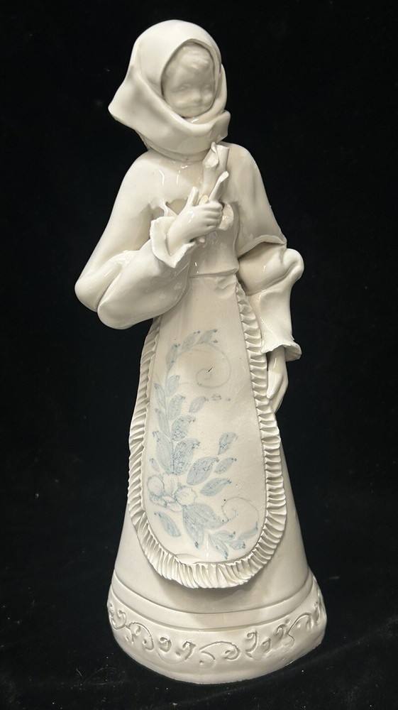 VTG Fabio Mola Signed Italian Porcelain Sculpture Sardinian Woman Flower 1987