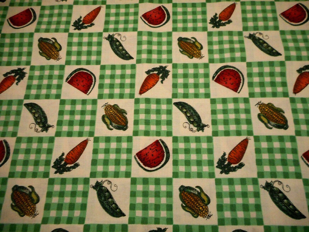 Cotton Fabric By Yard Carrots Corn Peas Melons Veggies Green Beige Patch Vtg #C