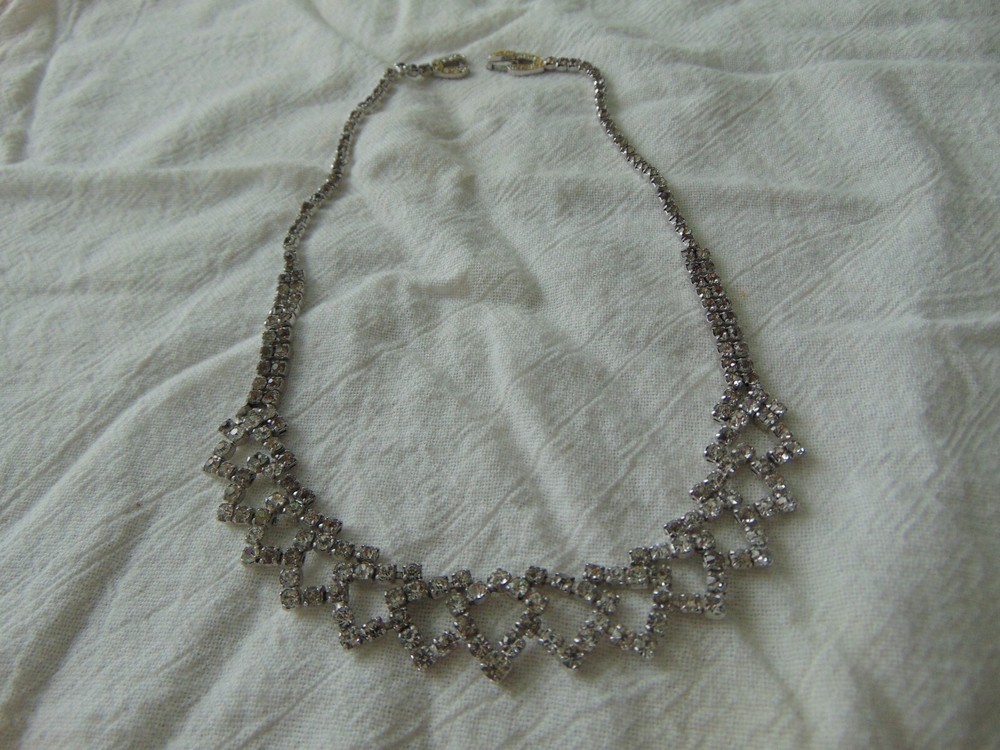 vintage Kramer of New York signed clear crystal rhinestone necklace jeweled clas