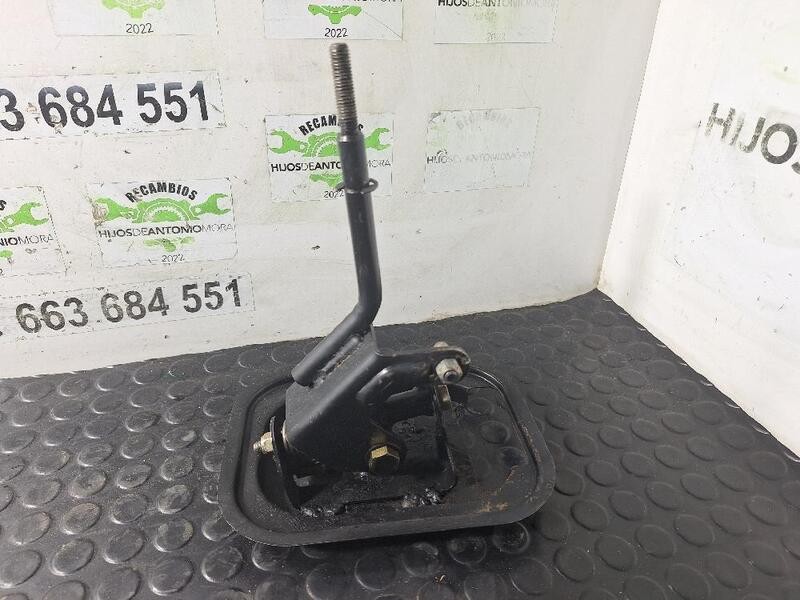 gear lever Nissan Atleon 120 2000 113443