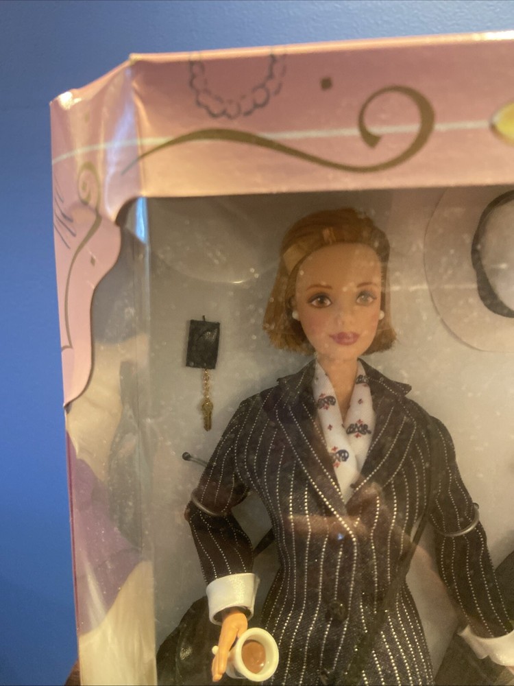 Barbie Millicent Roberts Pinstripe Power (1997, Mattel)