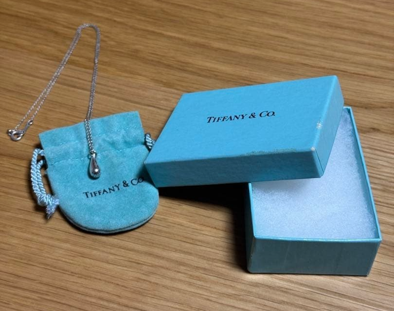Tiffany & Co. Sterling Silver Elsa Peretti Tear Drop Necklace 925 Silver