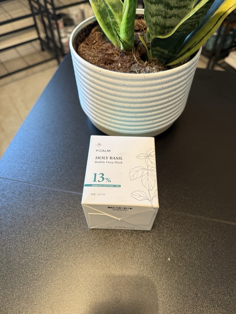 Holy Basil Bubble Mask for Deep Hydration & Calming Skin