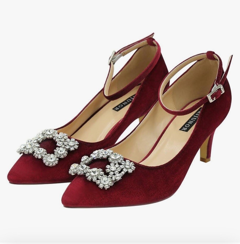 ERIJUNOR Brooch-Adorned Low Heel Pumps for Elegant Evening Wear