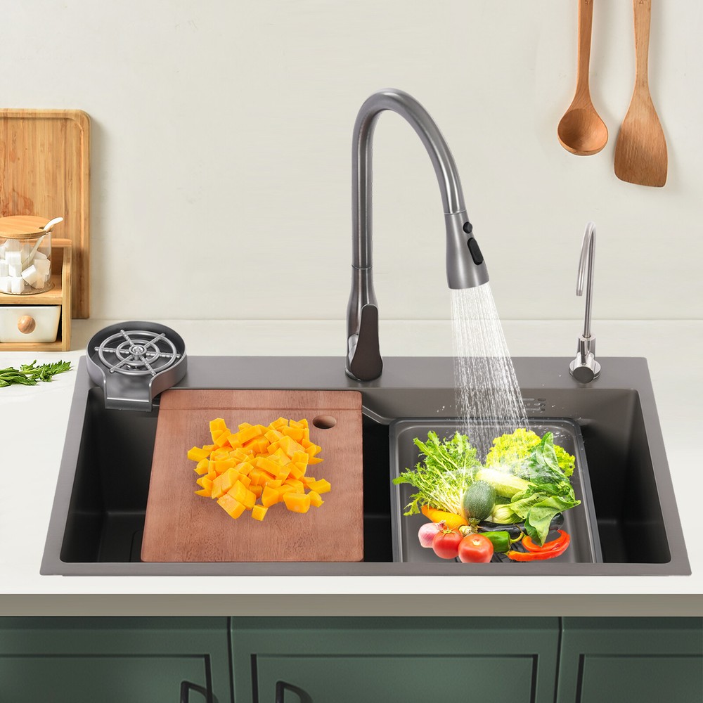 Stainless steel built-in kitchen sink with pull-out faucet