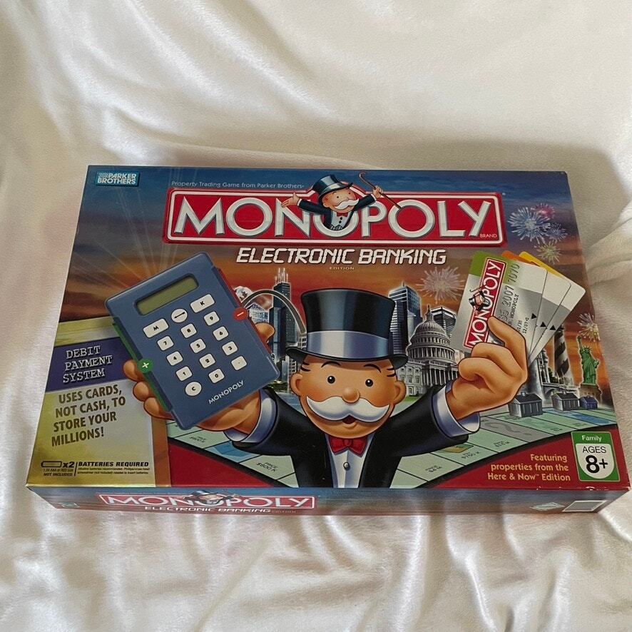 MONOPOLY Electric Banking Board Family Game Money Hasbro