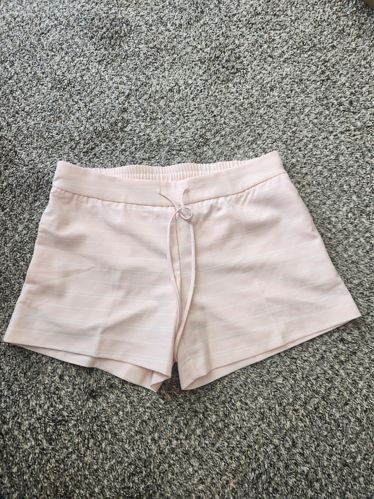 Womens Shorts- New York & Company Size Small