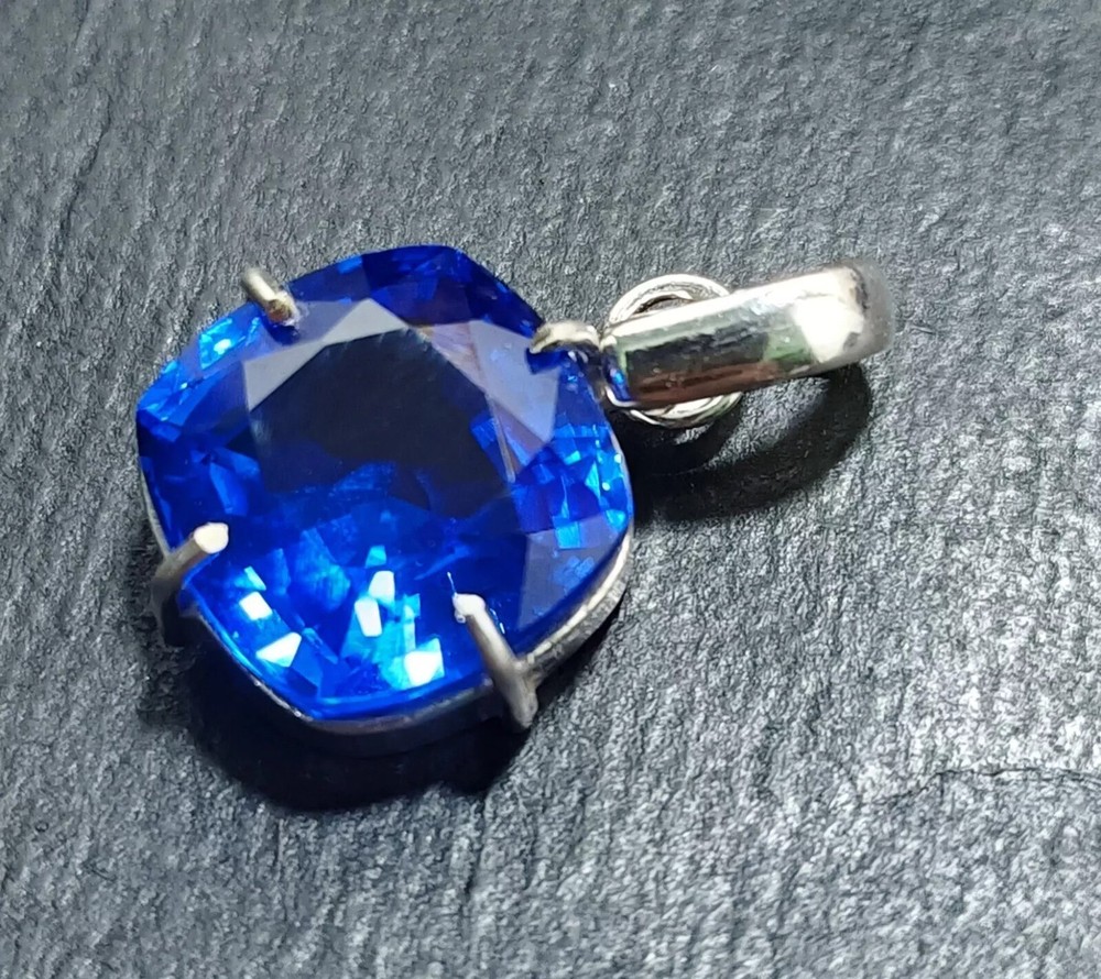 24.70 Ct Natural Blue Sapphire Cushion Silver Pendant Loose Gemstone Certified