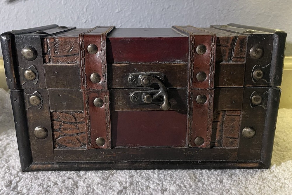 Antique-Style Wooden Keepsake Box - Small Treasure Chest / Desk Trunk