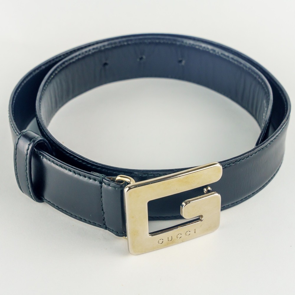 GUCCI Black Leather Belt with Gold G Buckle Size 25-27 A1053