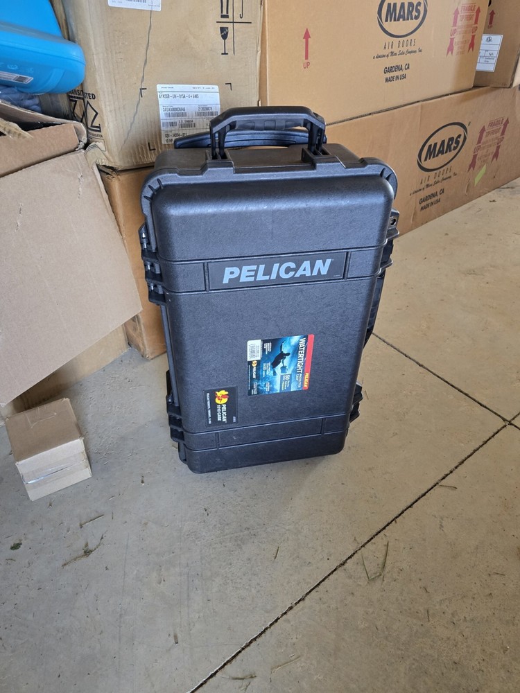 Pelican 1510 Case With Foam Black Wheeled