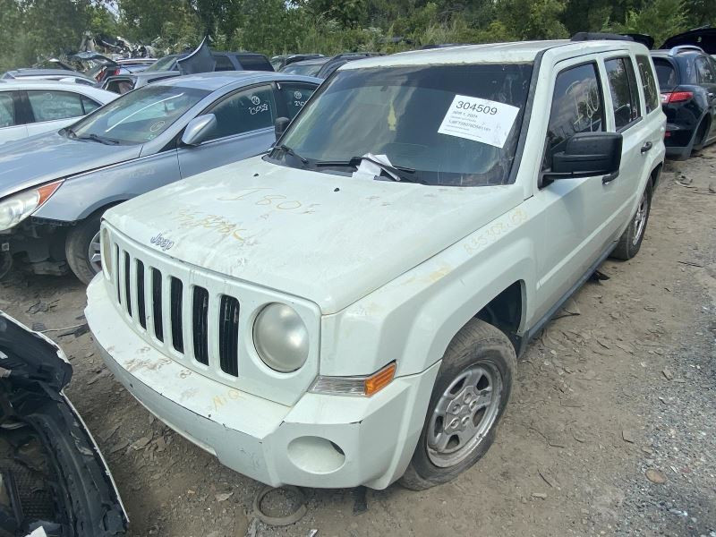 PATRIOT   2008 Headrest 1437630