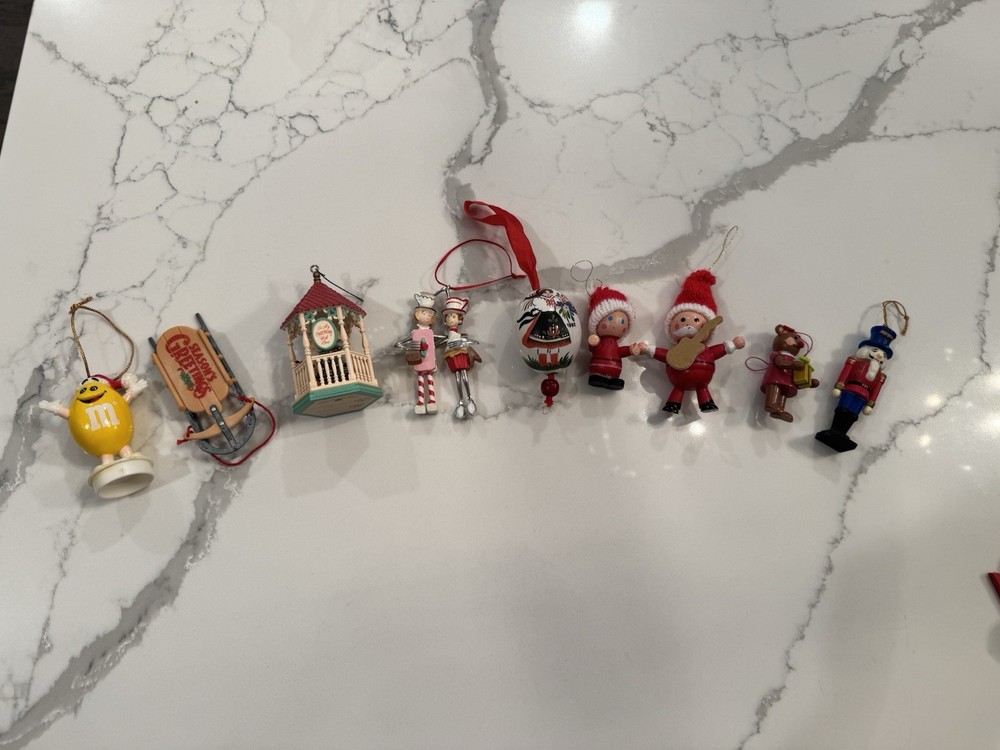 Lot of Vintage Collector Christmas Ornaments (see description)