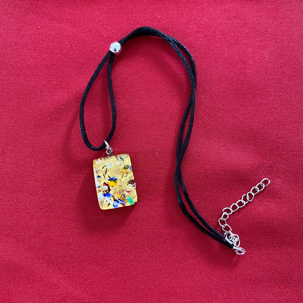 Vetro Di Murano Gold Glass Pendant Necklace with Millefiori Chips 9