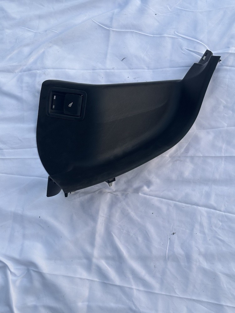 2018-2025 ALFA ROMEO STELVIO REAR LEFT LOWER SEAT FOLD HANDLE TRIM OEM 156138243
