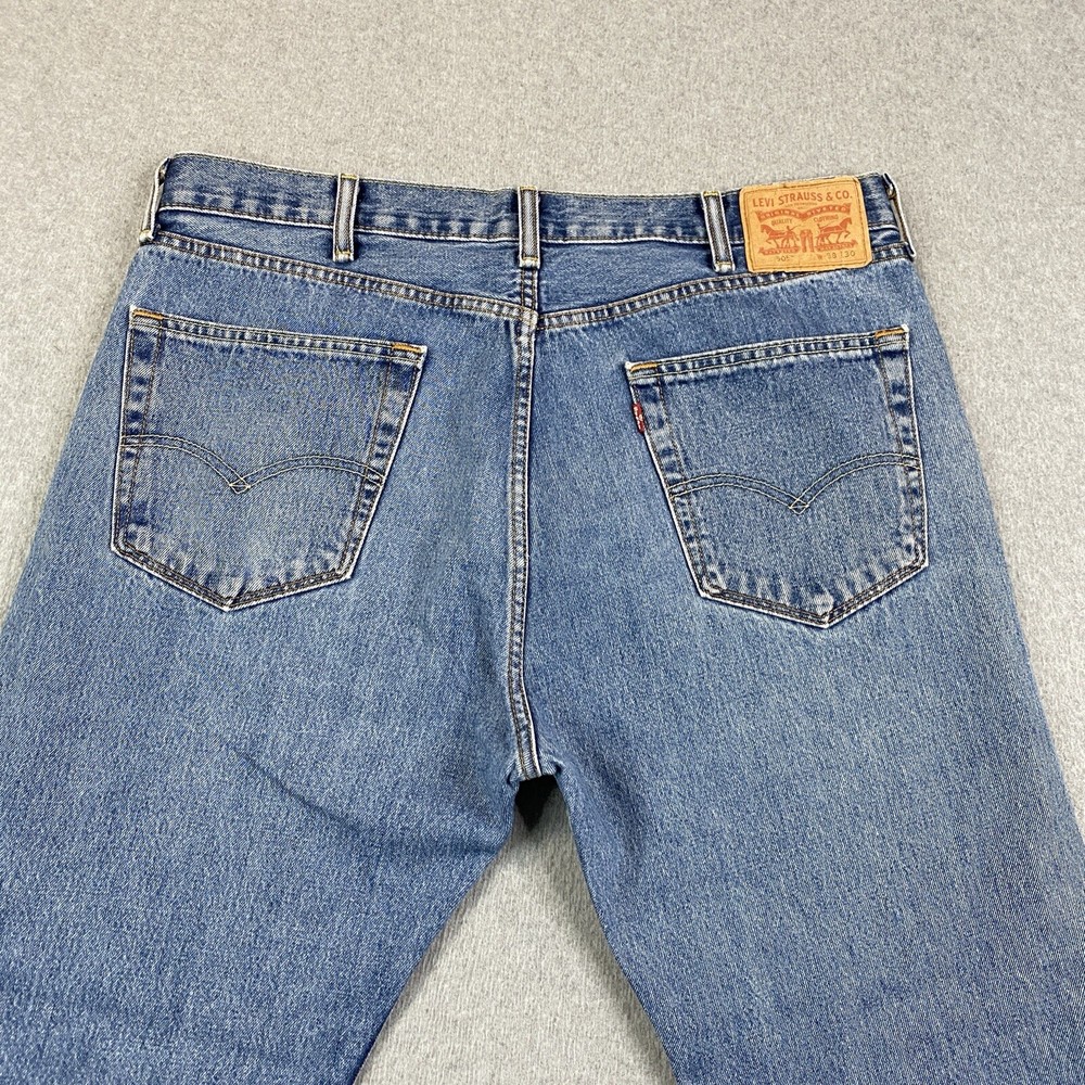 Levis 505 Jeans Mens 38x30 Regular Straight Denim Cotton Western Casual Work Dad