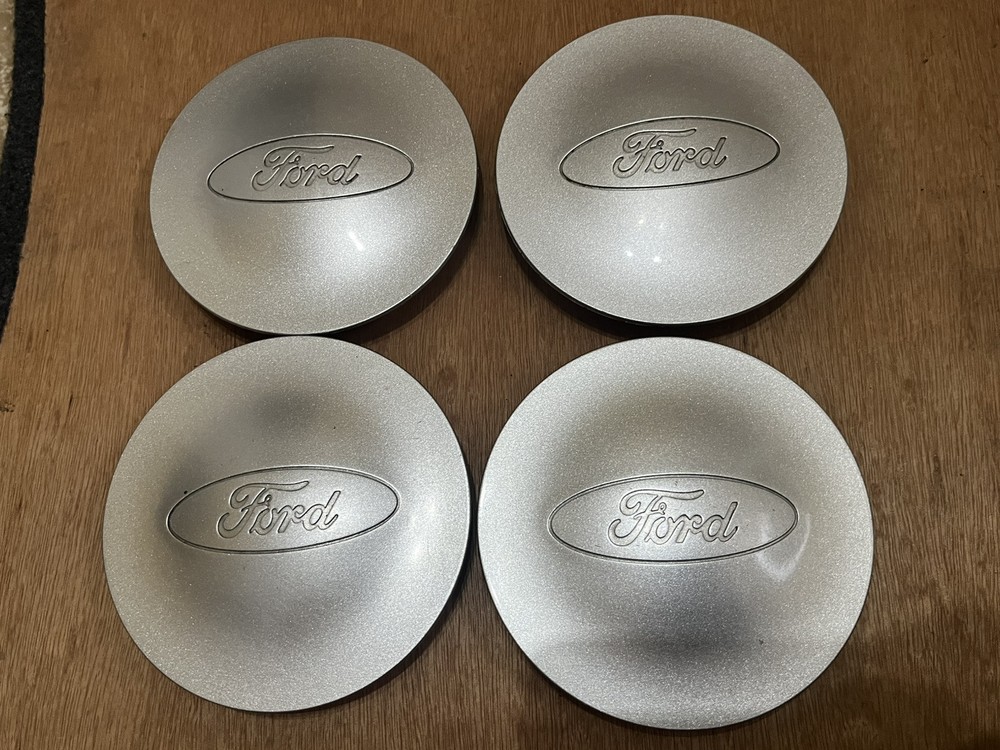 x4 Genuine Ford Fiesta Mk6 Alloy Wheel Centre Caps Set