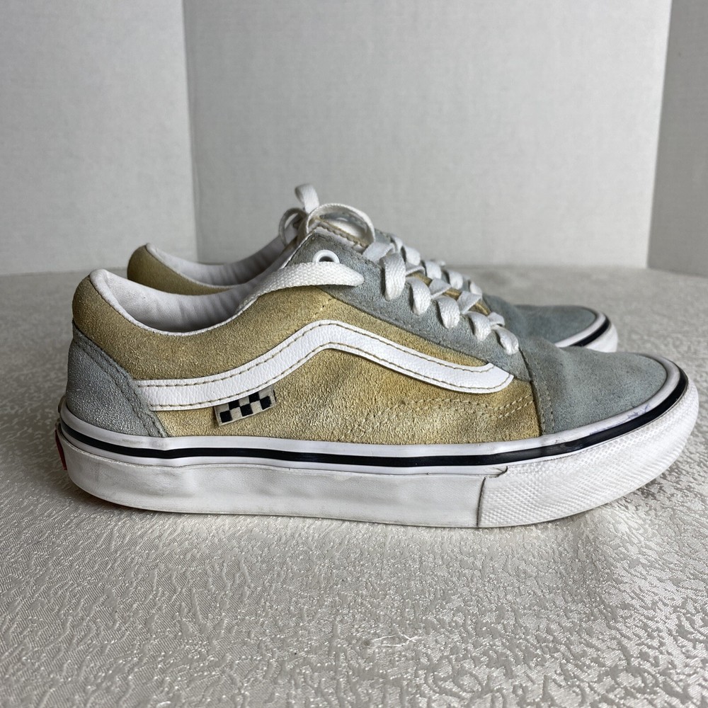 Vans Women’s 6.5 Shoes Beige Gray  Suede Sneakers Off The Wall Men US 5