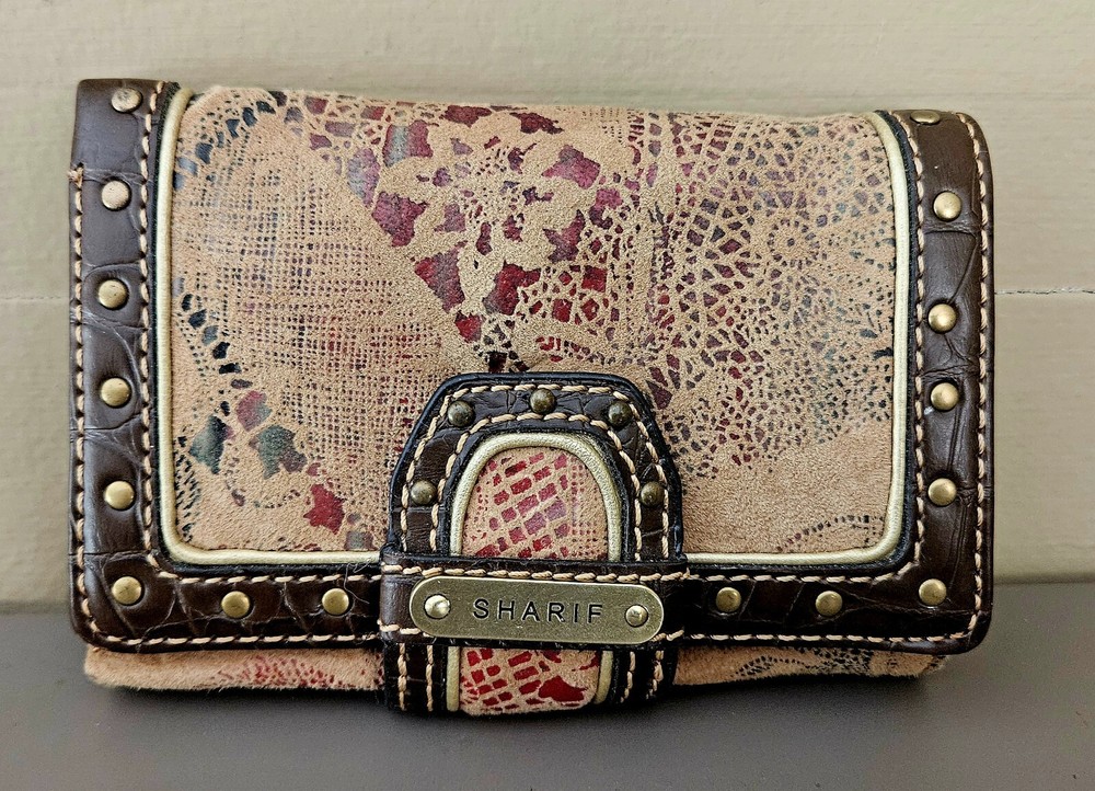 Boho Floral Brown Croc Leather Trifold Wallet with Bronze Studs