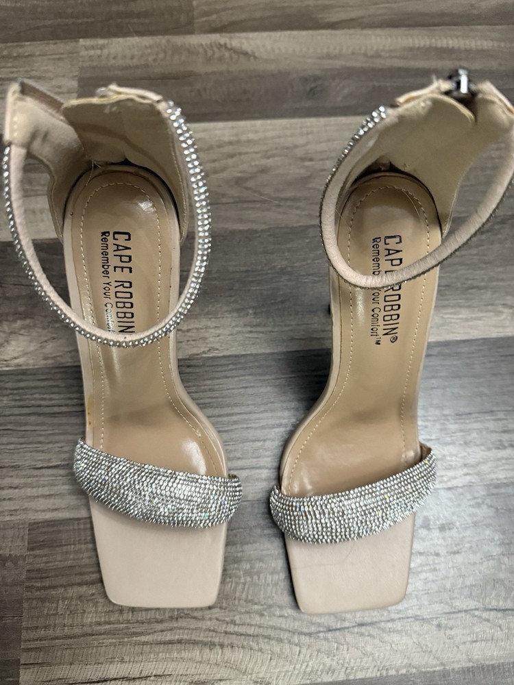 Women’s Rhinestone Heels Size 8 New