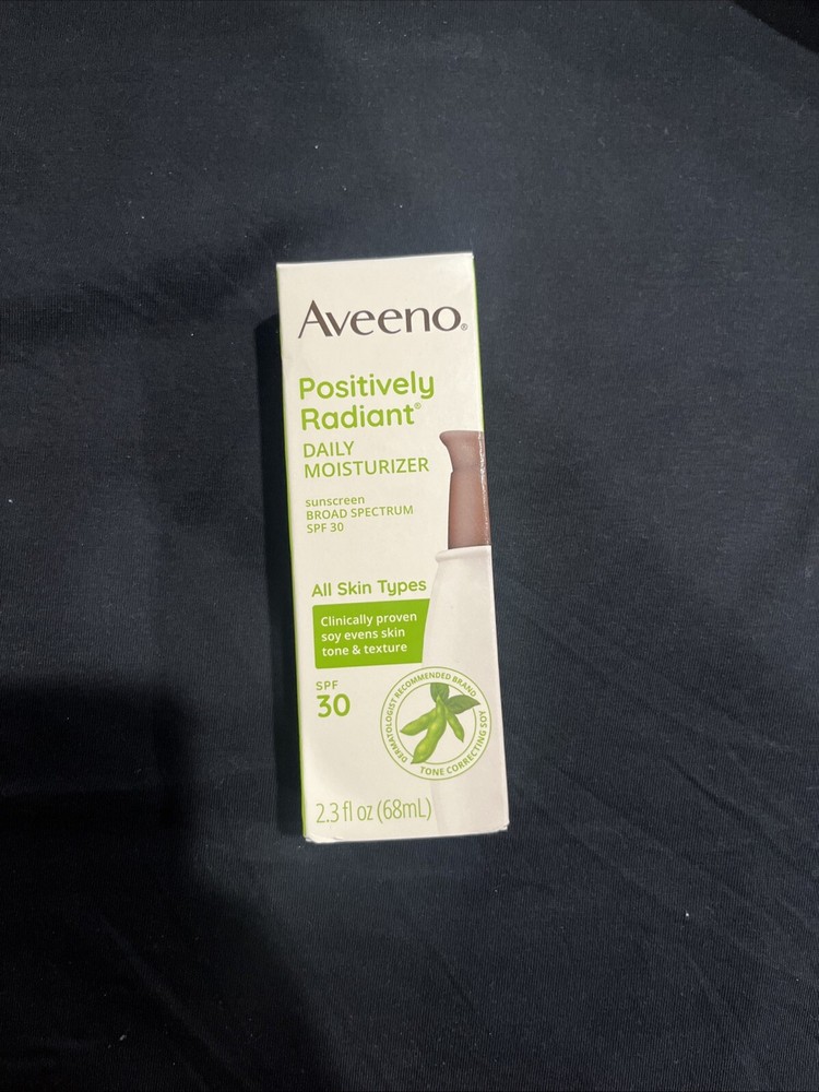 Aveeno Positively Radiant SPF 30 Daily Moisturizer NIB 2.3oz Exp 08/2025