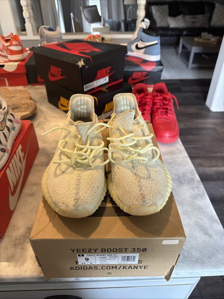 Adidas Men's Yeezy “butter” Size 9 Very Good Condition !
