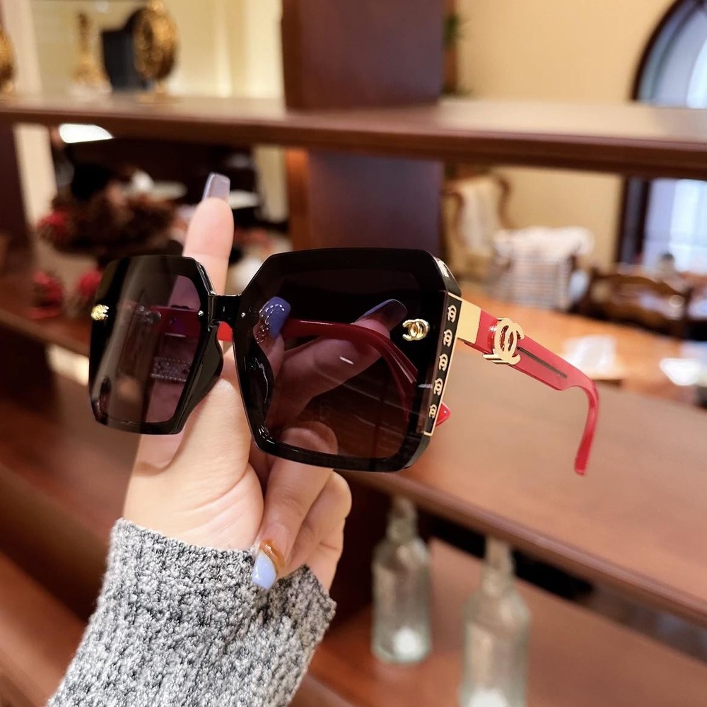 Fashion Oversized Square Sunglasses for Women – Vintage Uv400 Designer Eyewear