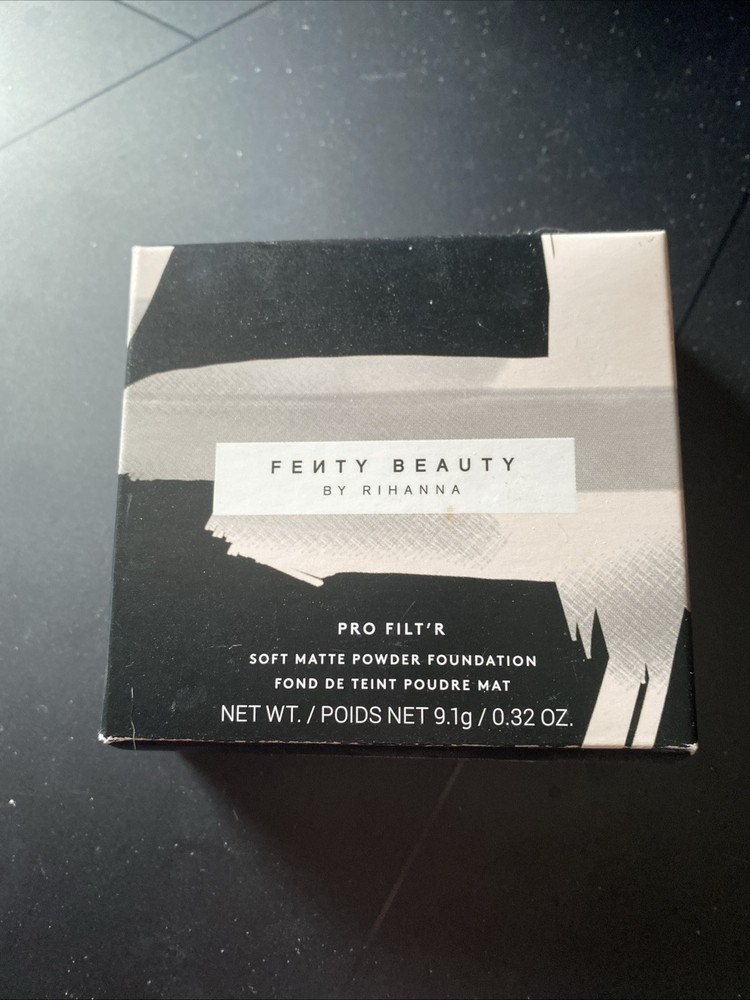 Fenty Beauty By Rihanna, Pro Filt’r Soft Matte Powder Foundation, Shade150,