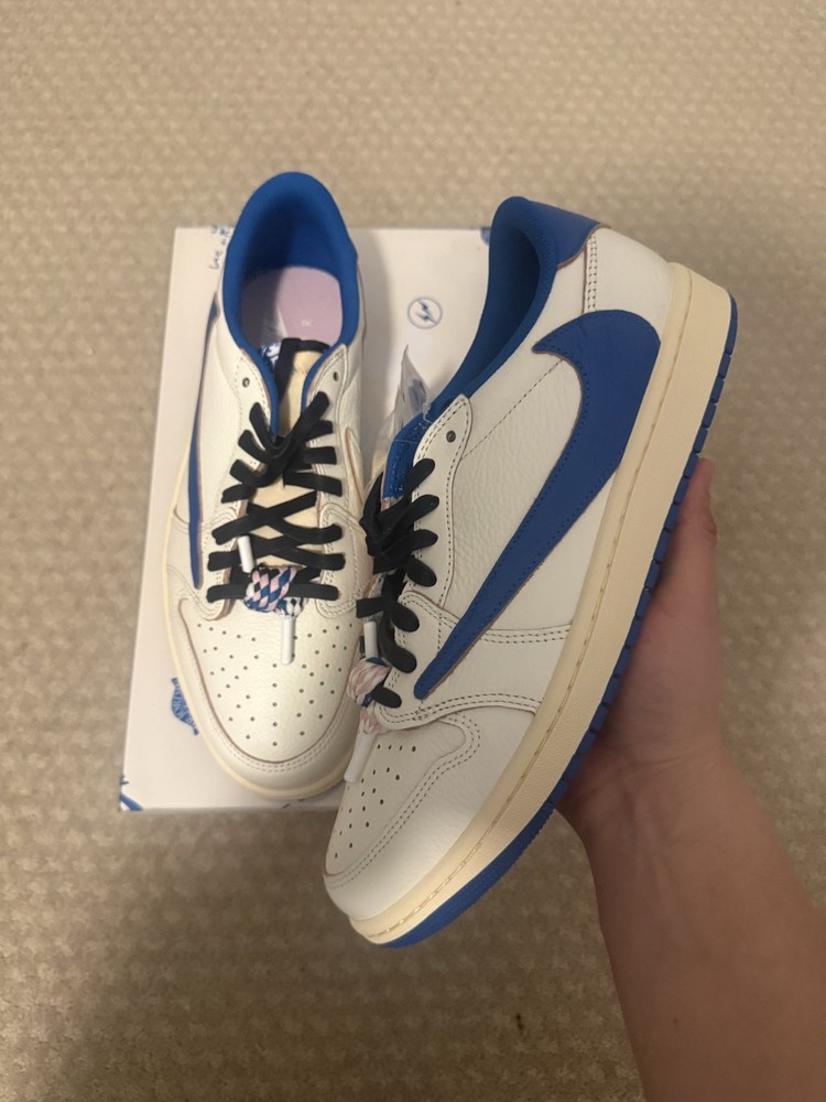 Jordan 1 Travis Scott Low