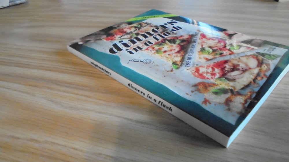 Weights Watchers' Fast and Fabulous Cook book : 250 Delicious Recipes   pbk