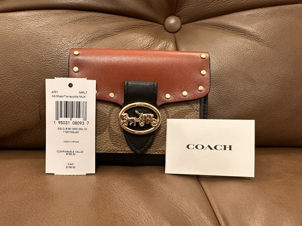NWT Coach Georgie Small Wallet Colorblock Signature Canvas Rivets