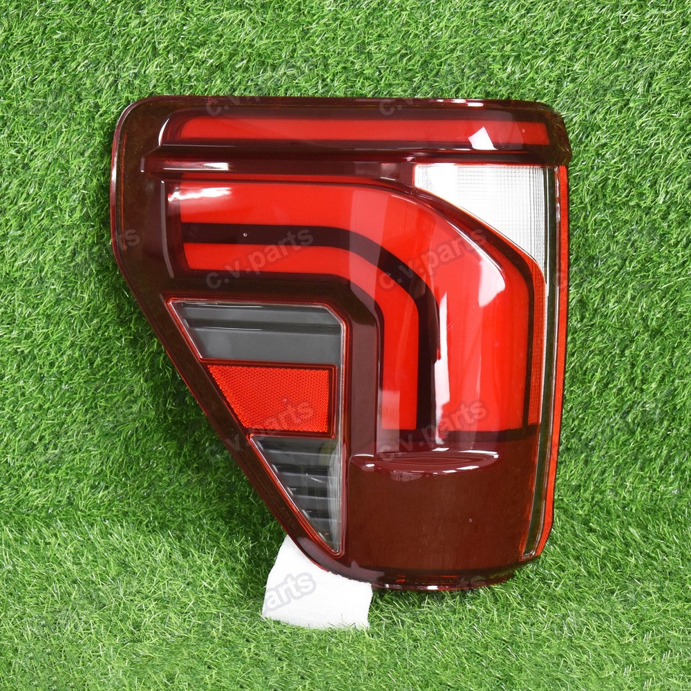 Driver Side LED Tail Light Lamp Assembly W/Blind Spot For 2024 2025 Ford F150