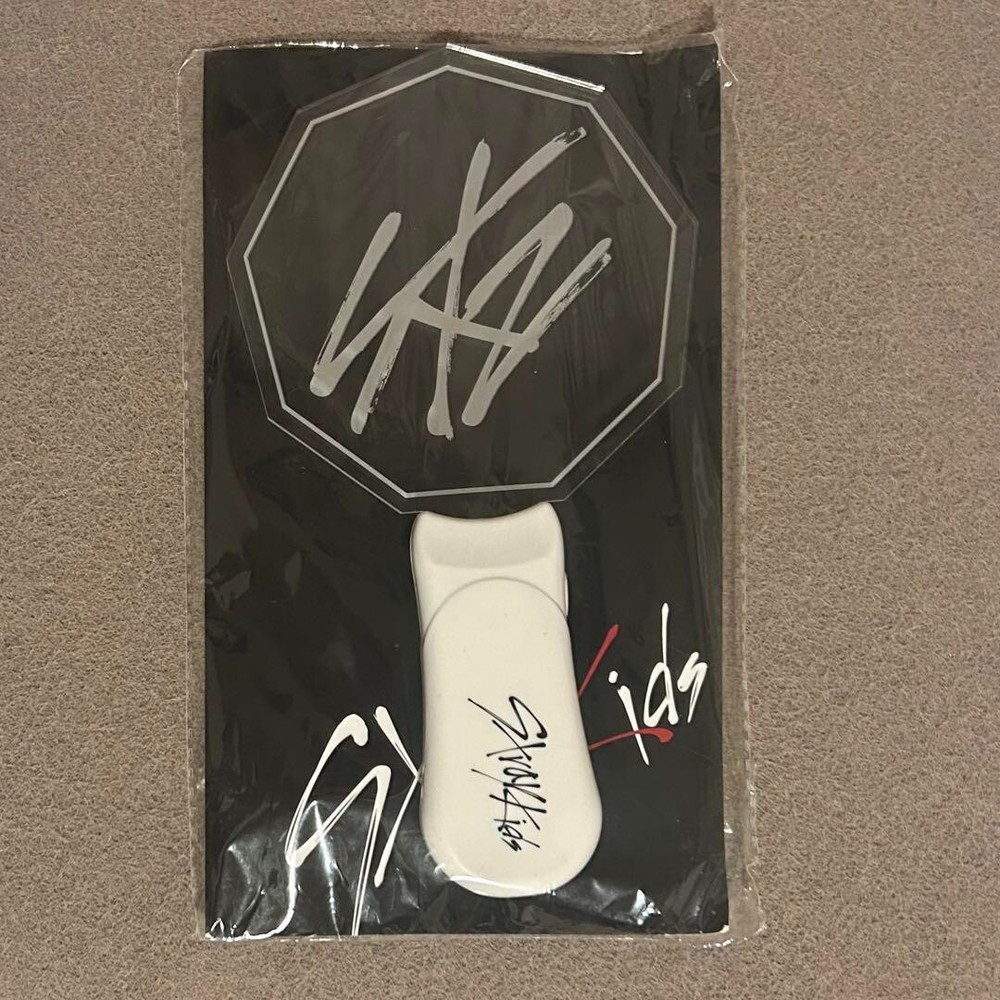 Stray Kids 1st First Pen Light Stick Initial release product 2018 goods