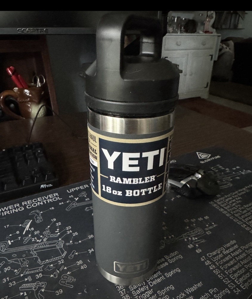 Brand New Yeti Rambler 18oz Tumbler in Charcoal with Chug Cap