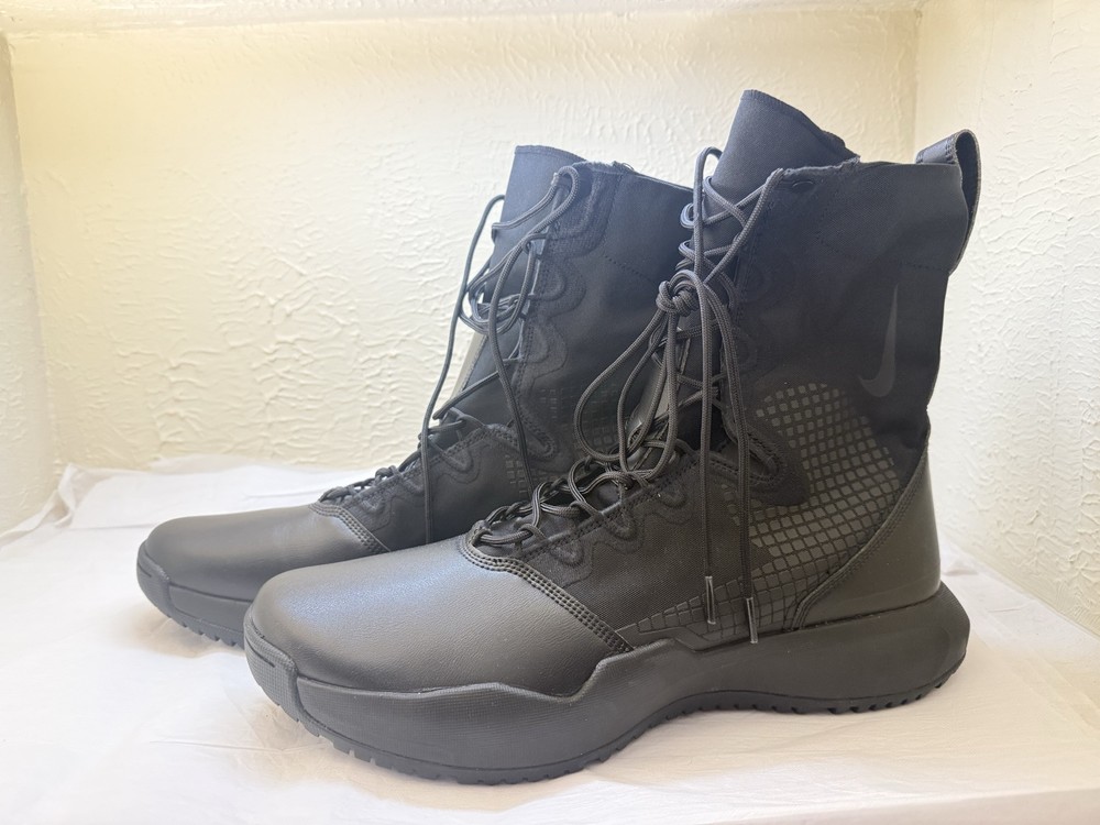 Nike SFB B2 Mens Size 15 Triple Black Tactical Boots FN3717-001 NWOB