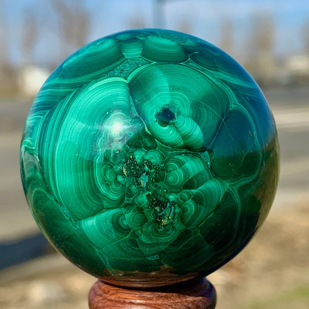 194G Natural glossy Malachite ball transparent cluster rough mineral sample