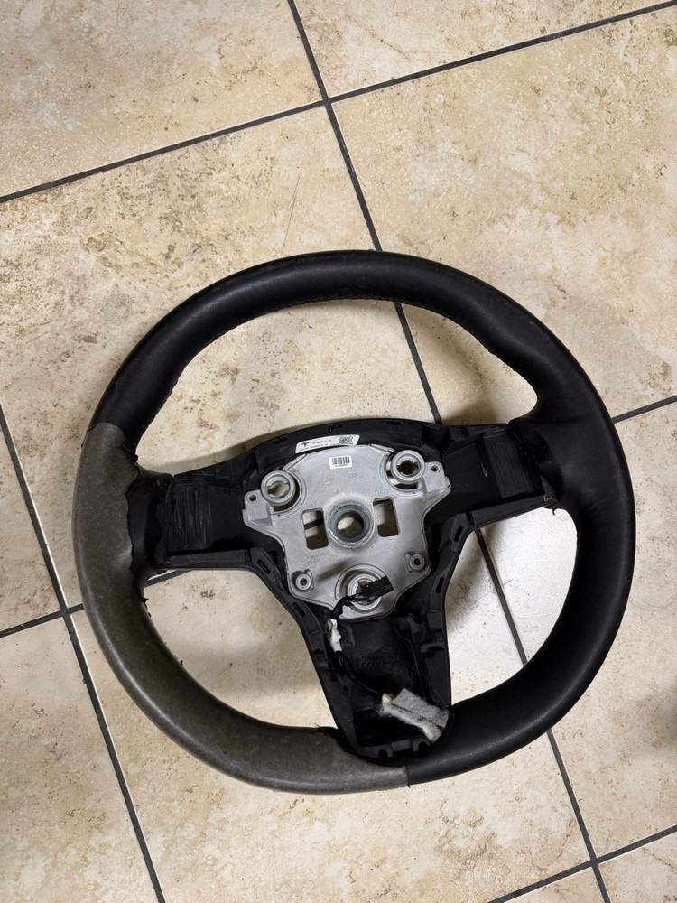 Tesla Steering Wheel Fits Model 3 Y Authentic OEM 1490214-00-B