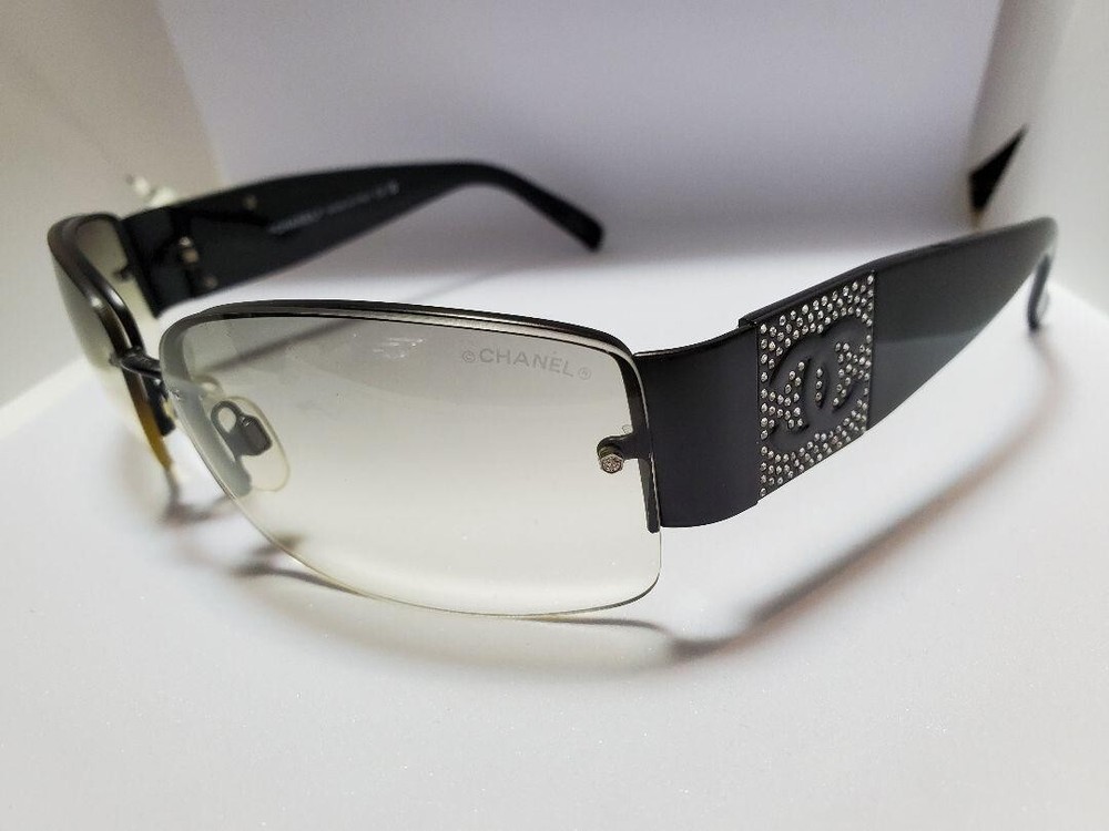 CHANEL 4117-B Rhinestone Coco Logo Rimless Sunglasses